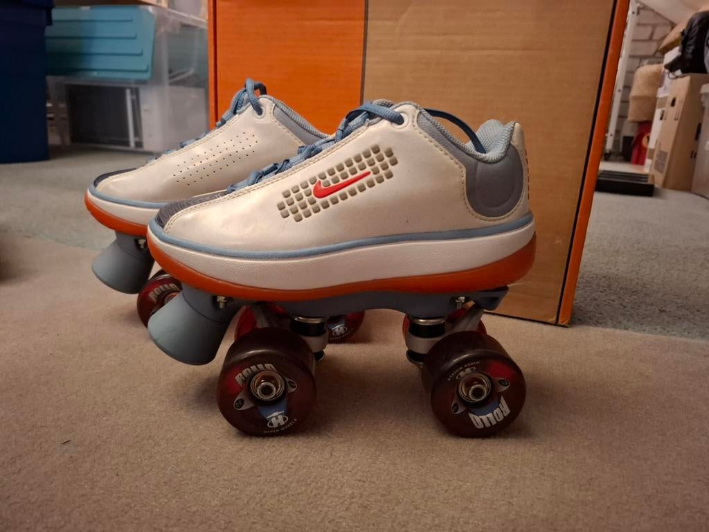 Nike rolschaatsen / skates / skeelers., Kinderen en Baby's, Speelgoed | Buiten | Rolschaatsen, Ophalen of Verzenden, Zo goed als nieuw