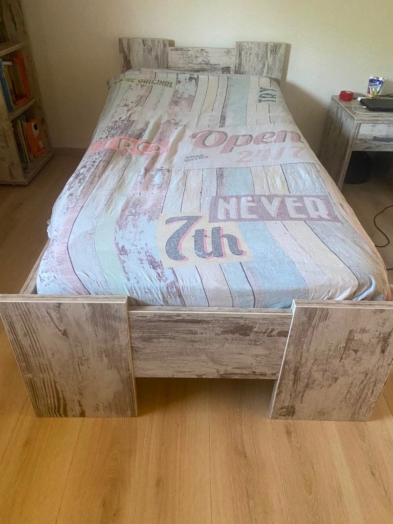 Tiener bed jongen, Huis en Inrichting, Slaapkamer | Bedden, Ophalen, 90 cm, Eenpersoons, Steigerhout