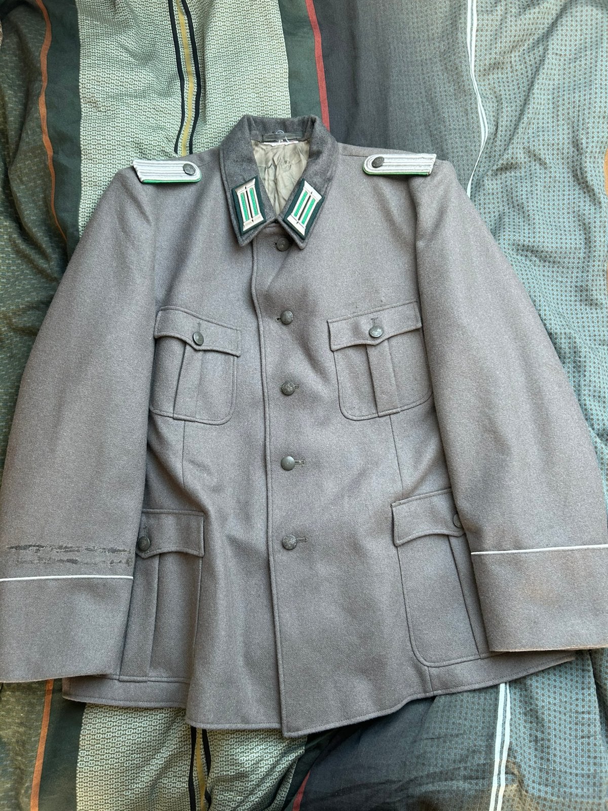 Duitse ‘WO2 repro’ M36 jas, lees beschrijving., Verzamelen, Ophalen of Verzenden, Landmacht, Duitsland, Kleding of Schoenen