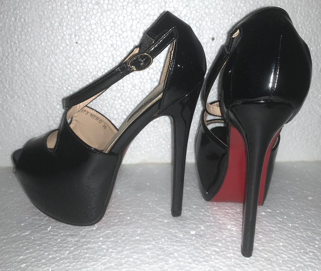 Sexy zwarte lak hakken mt 36 izgst, Kleding | Dames, Schoenen, Zo goed als nieuw, Schoenen met hoge hakken, Zwart, Ophalen of Verzenden