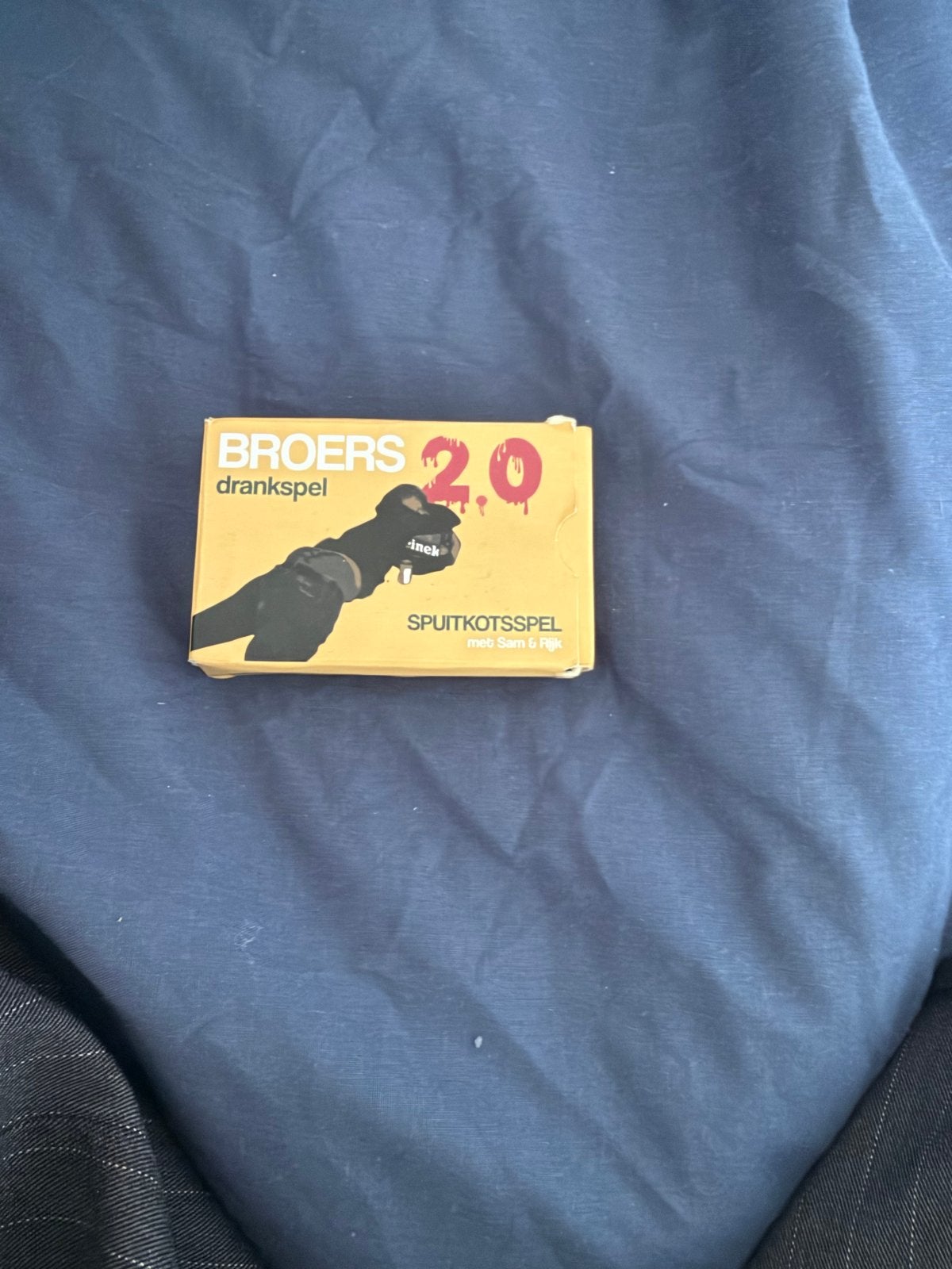 Broers Drankspel 2.0 - Het Spuitkotssspel, Hobby en Vrije tijd, Drie of vier spelers, Ophalen of Verzenden, Gebruikt