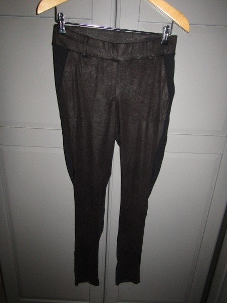 G702 Helena Hart XS legging travelstof imitatiesuède zwart, Kleding | Dames, Verzenden, Zwart, Helena Hart, Zo goed als nieuw