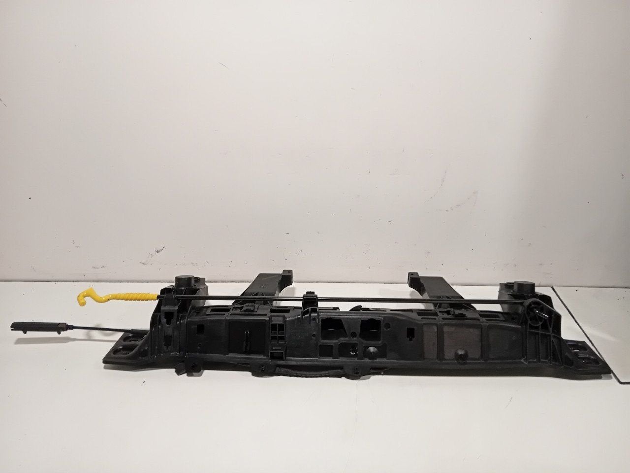 Voorfront slotplaat Volkswagen ID.3, Onderdelen@venauto.nl, Van der Ven Autorecycling B.V., Gebruikt, Ettenseweg 76, 4706 PB Roosendaal, The Netherlands