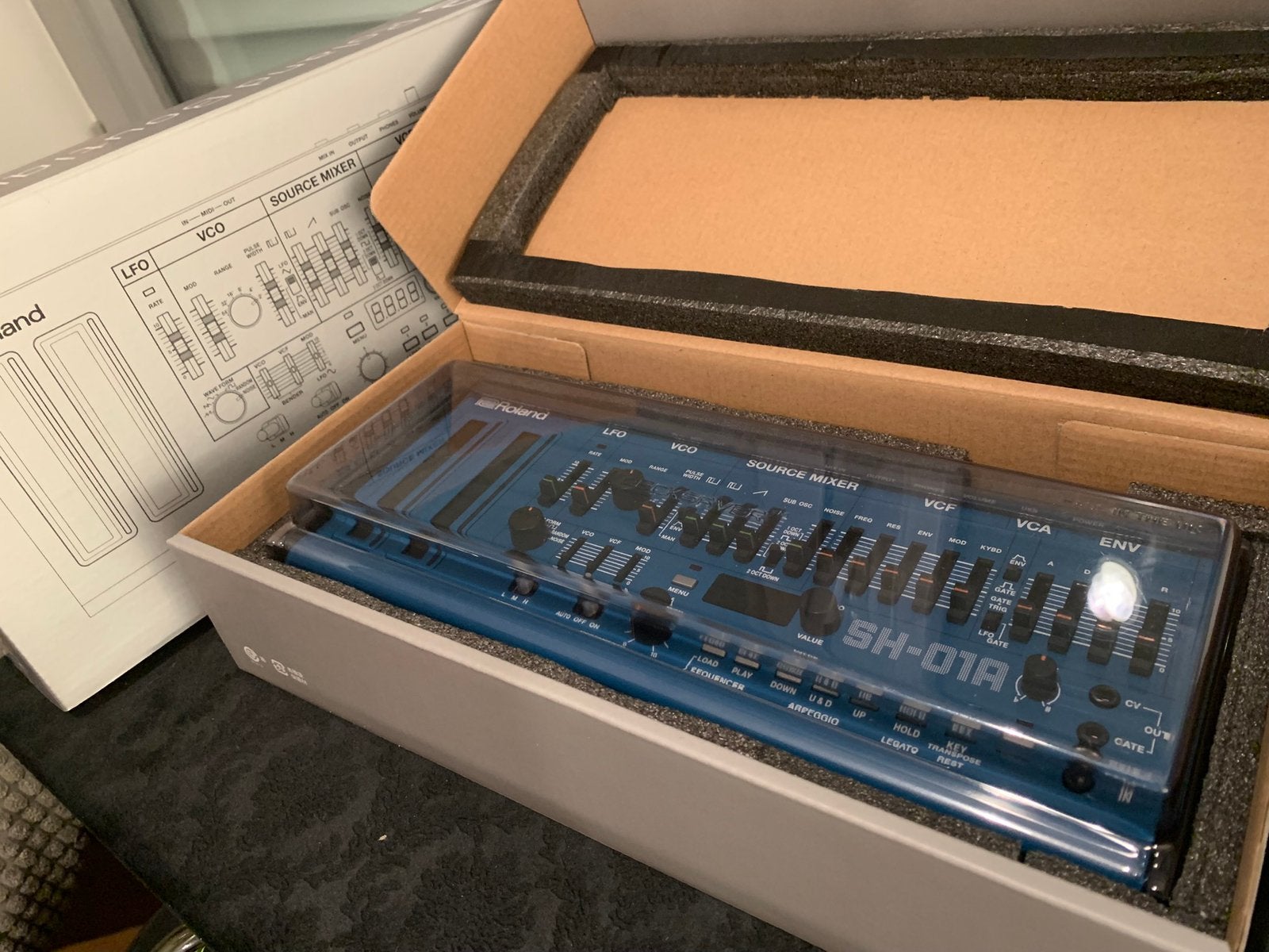Roland Boutique SH-01a Blue edition, Muziek en Instrumenten, Synthesizers, Verzenden, Zo goed als nieuw, Overige aantallen, Roland