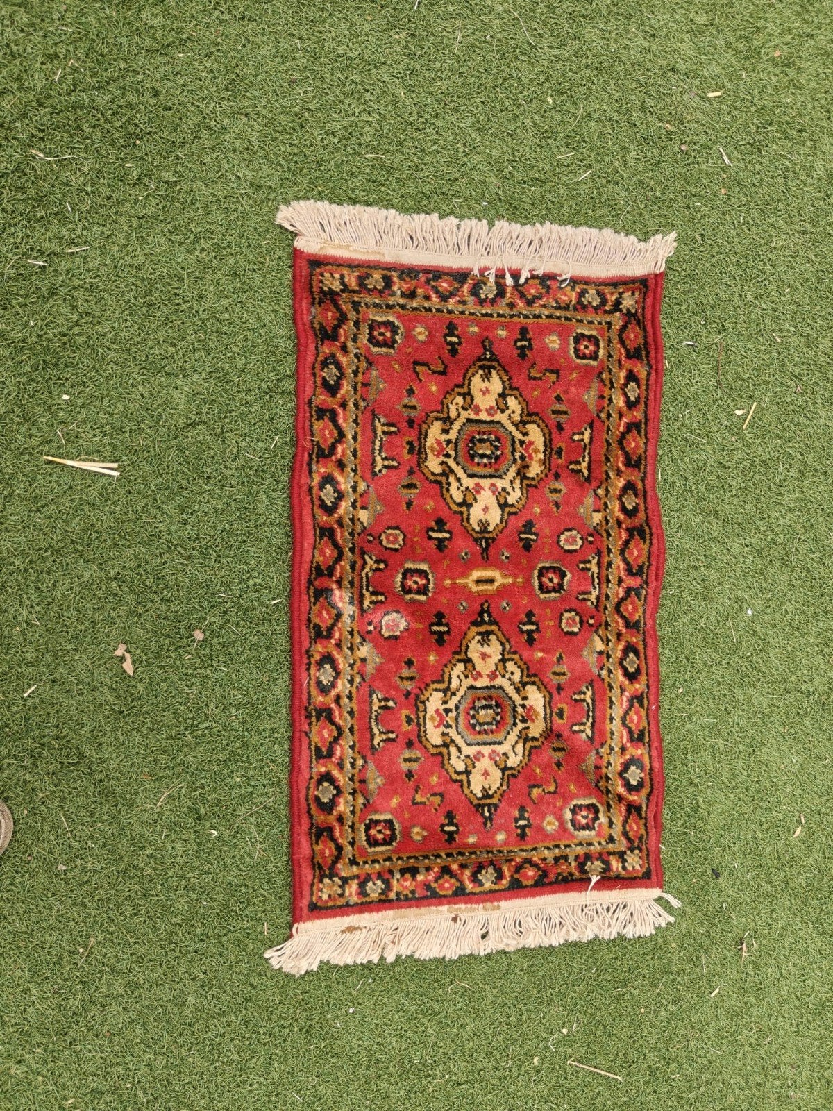 Rood Oosters Tapijtje - Gebruikt, Huis en Inrichting, Stoffering | Tapijten en Kleden, Ophalen, Minder dan 50 cm, 50 tot 100 cm