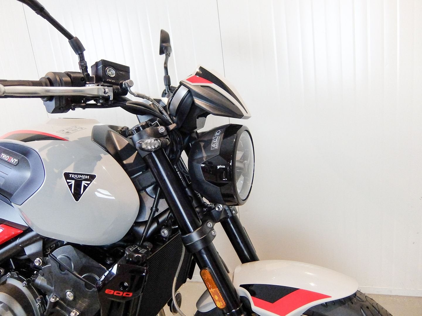 TRIUMPH TRIDENT 800 (bj 2026), Motoren, Motorrijbewijs A, Bedrijf, Onbekend, Onbekend