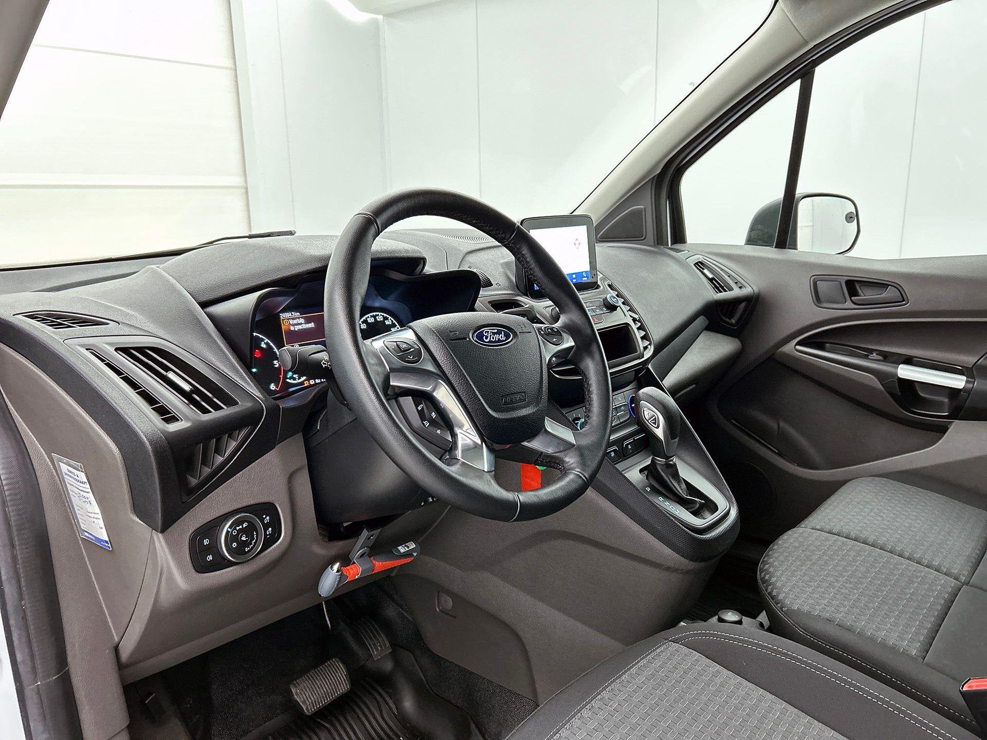Ford Transit Connect 1.5 EcoBlue Automaat L2 Trend Navigatie, 1390 kg, Stof, Gebruikt, 4 cilinders