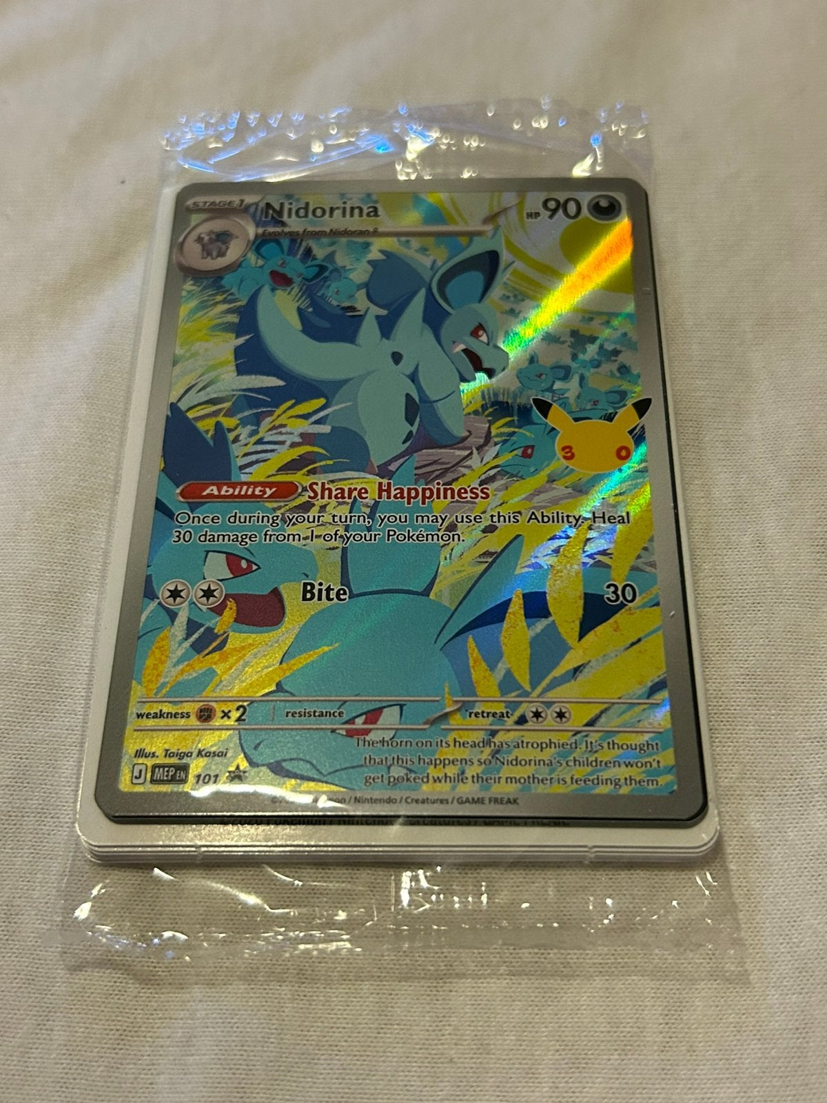 Nidorina 101 Promo 30th Celebration sealed (2), Hobby en Vrije tijd, Ophalen of Verzenden, Nieuw, Losse kaart