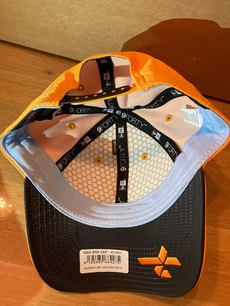✅ Daniël Ricciardo 2022 Mclaren MCL36 Orange cap Formule 1, Verzamelen, Automerken, Motoren en Formule 1, Ophalen of Verzenden