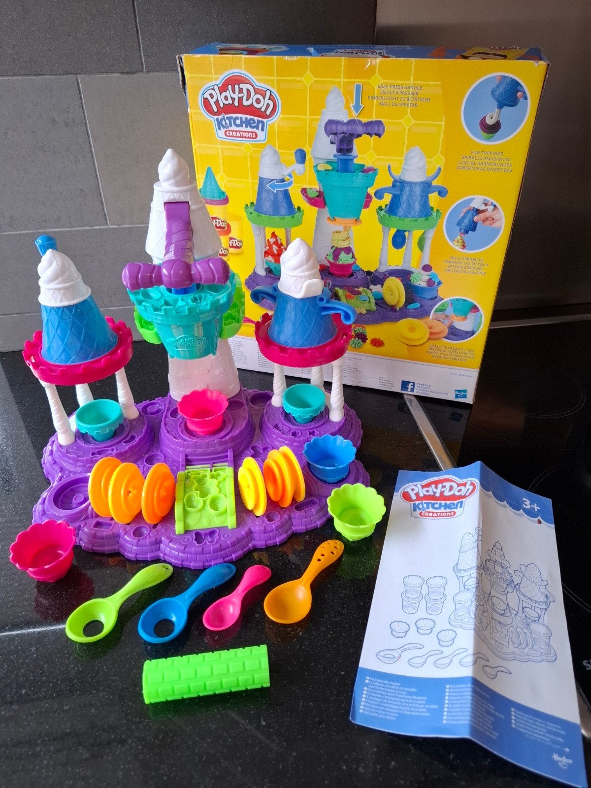 Play-Doh Kitchen Creations - IJskasteel (compleet), Ophalen of Verzenden, Gebruikt, Knutselen