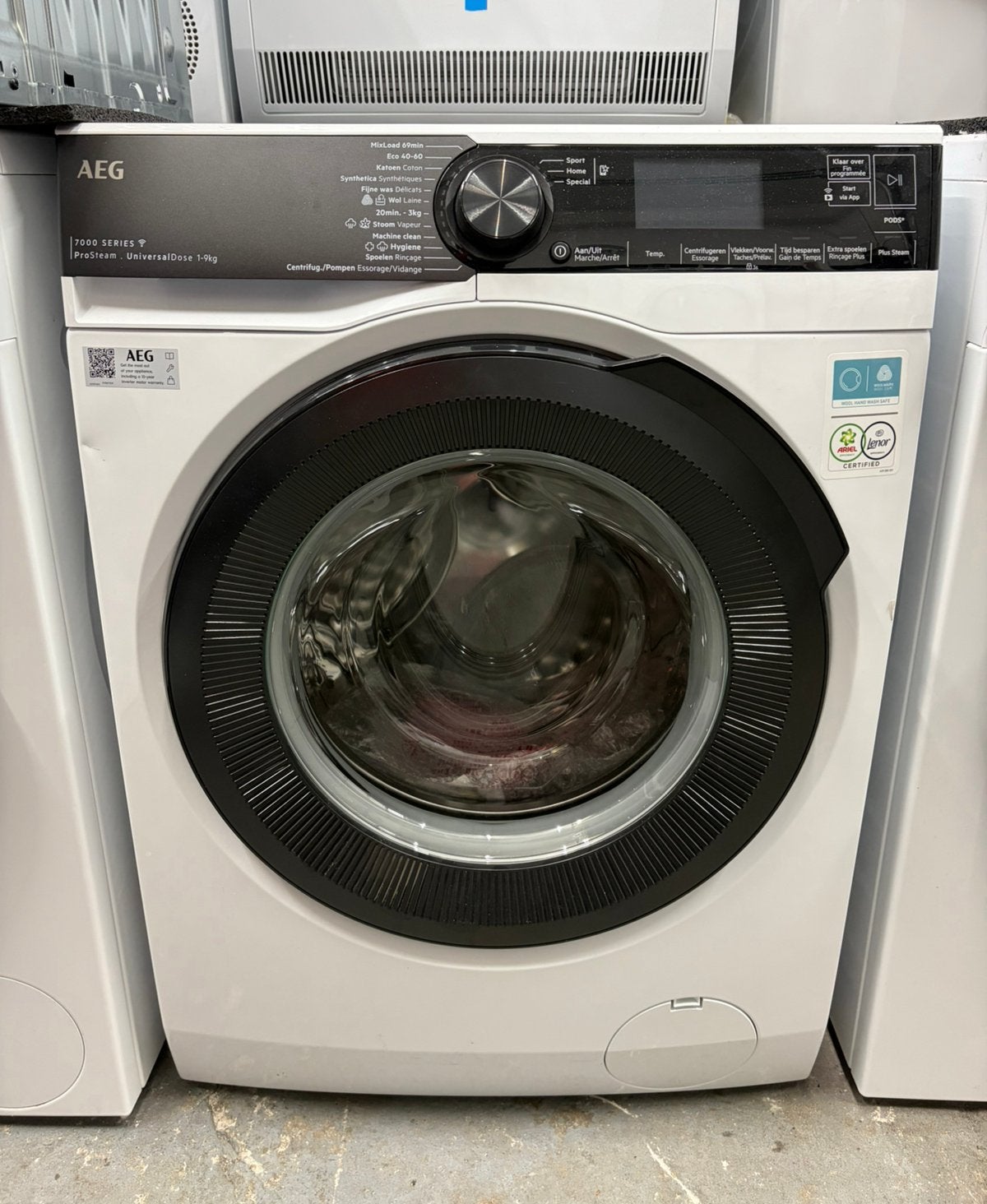 Nieuwe AEG wasmachine 9KG ProSteam UniversalDose WiFi, 6 tot 8 kg, Ophalen of Verzenden, 85 tot 90 cm, 1600 toeren of meer