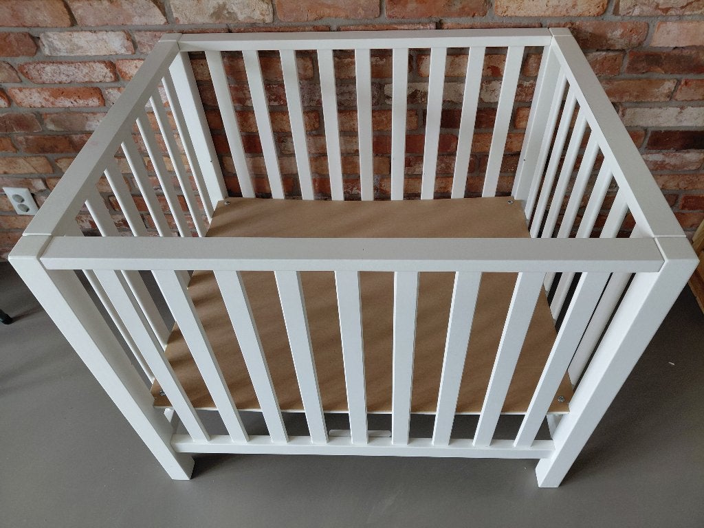 TWF witte baby box, Kinderen en Baby's, Boxen, Ophalen, Gebruikt, Rechthoekig, In hoogte verstelbaar