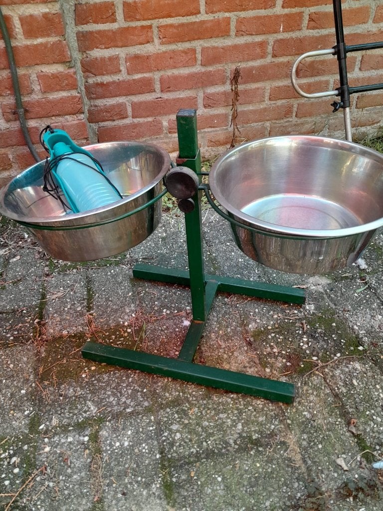 voerstandaard en hondenrek, Ophalen, Verstelbaar, Gebruikt