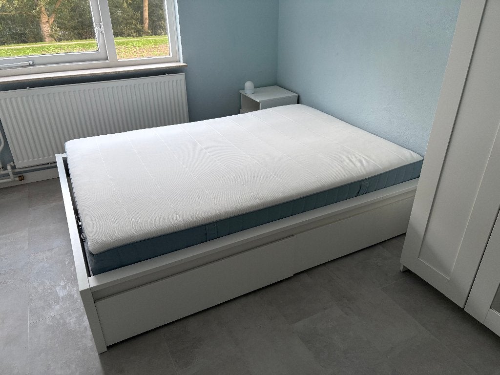 bed + matras eventueel in combinatie met kast, Ophalen, Wit, Tweepersoons, 140 cm