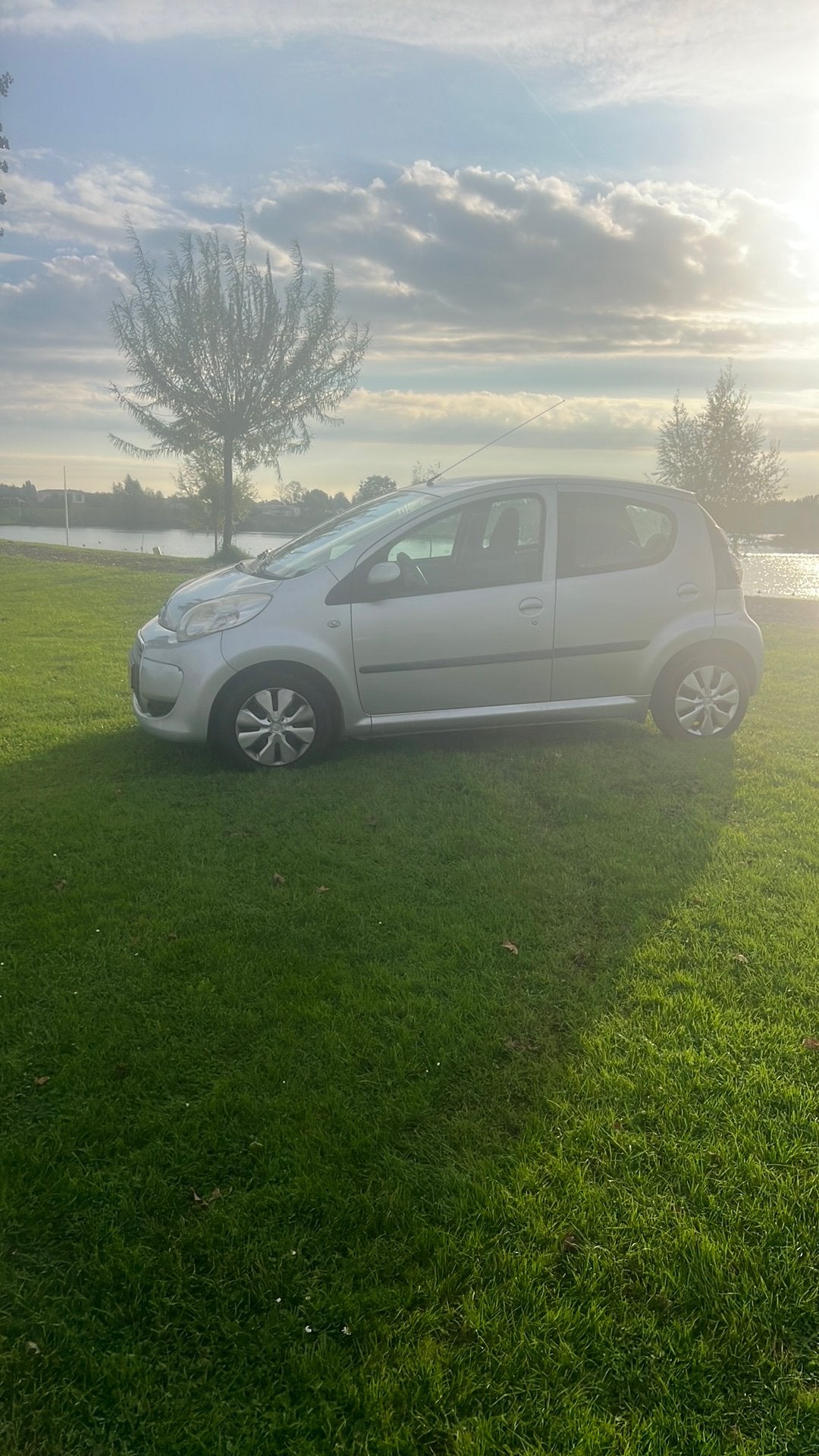 Citroën C1 1.0i 68PK 5D 2012 Grijs, Auto's, Voorwielaandrijving, 4 stoelen, C1, 68 pk