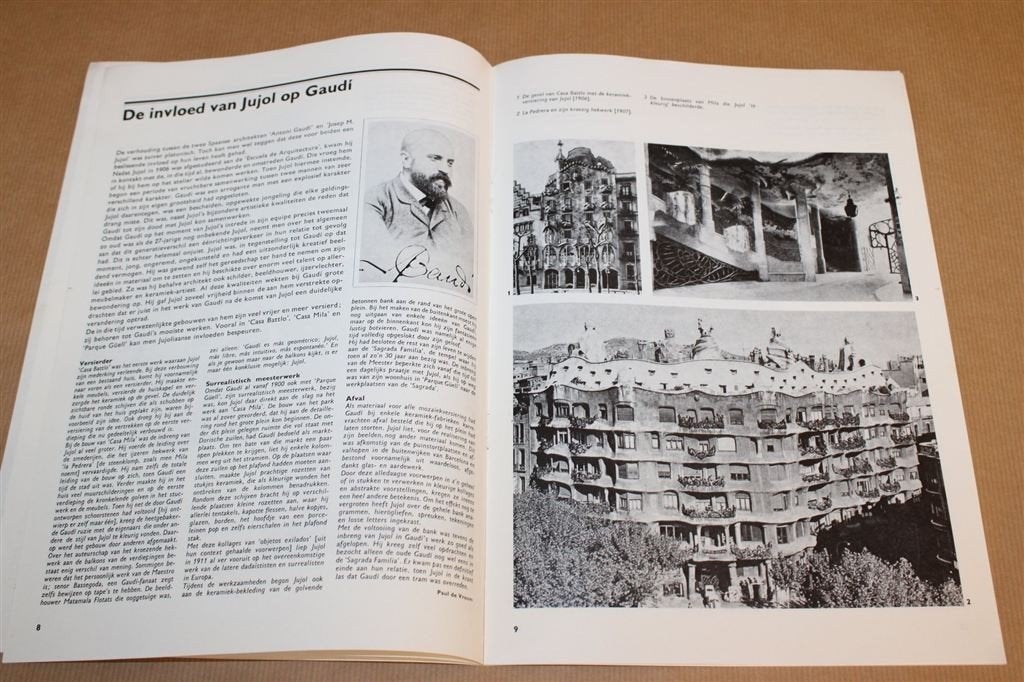 Jujol & Gaudí — Catalaanse Architectuur — Tijdschrift 1977, Boeken, Ophalen of Verzenden, Gelezen, Architecten