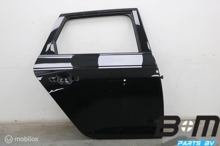 Portier rechts achter Audi A4 RS4 8W 8W9833052D, Gebruikt