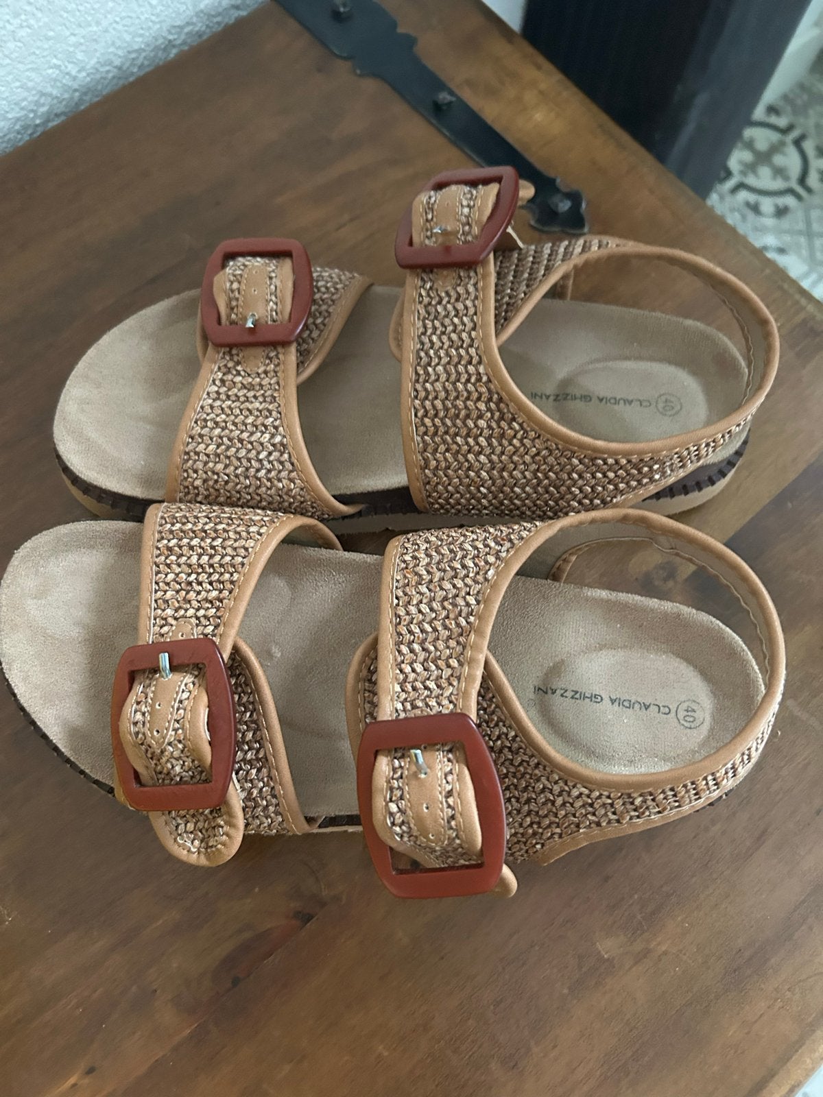 Claudia Ghizzani sandalen maat 40, Ophalen of Verzenden, Nieuw, Beige, Sandalen of Muiltjes
