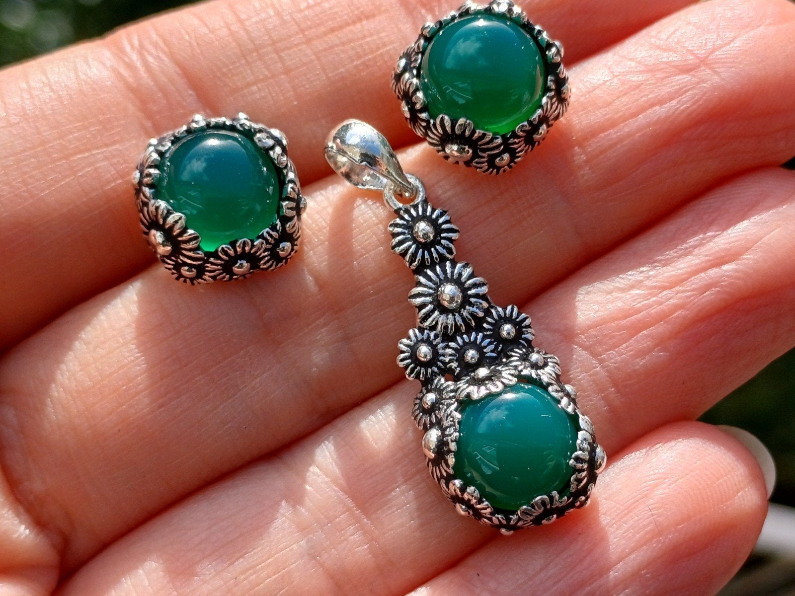 Vanoli 925 zilver set oorknopjes hanger groen agaat madelief, Sieraden, Tassen en Uiterlijk, Oorbellen, Daiva1973@hotmail.com