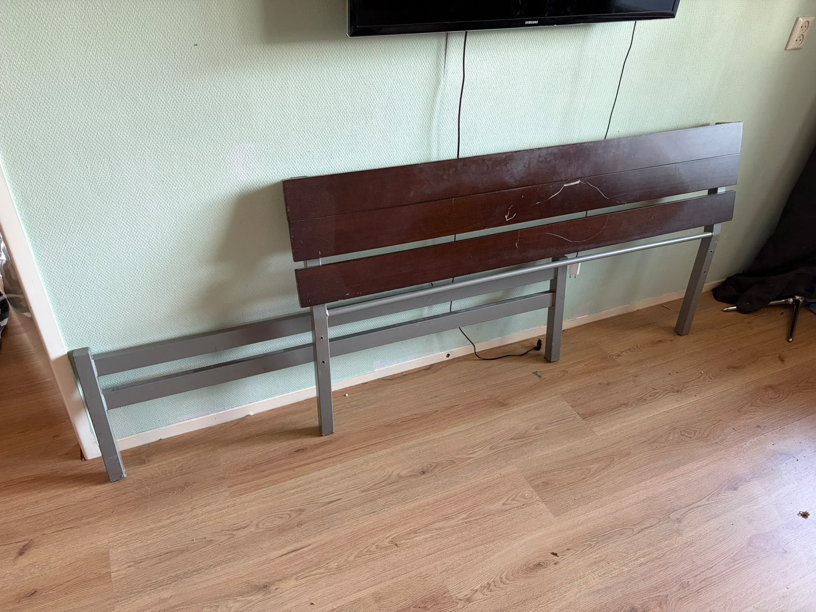 Twijfelaar, Ophalen, 140 cm, Zo goed als nieuw, Twijfelaar