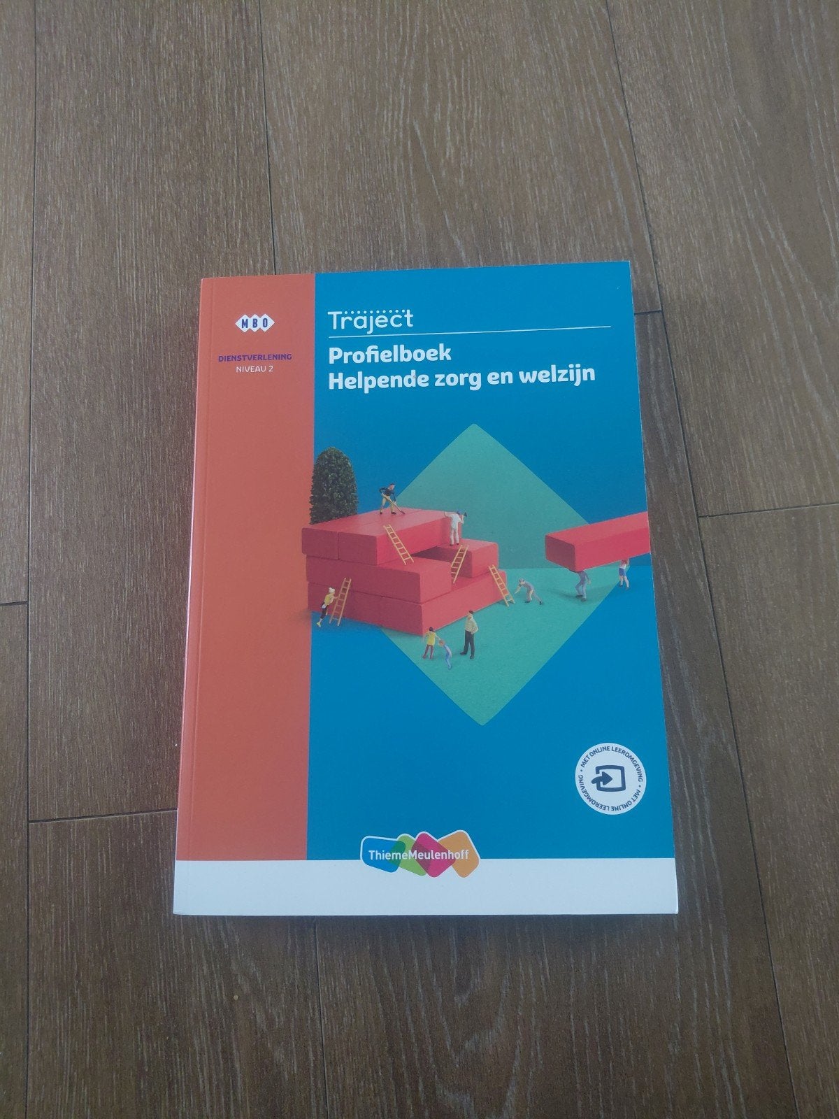 Traject Dienstverlening Profielboek Helpende zorg en welzijn, Boeken, Schoolboeken, Ophalen of Verzenden, Nieuw, Overige niveaus