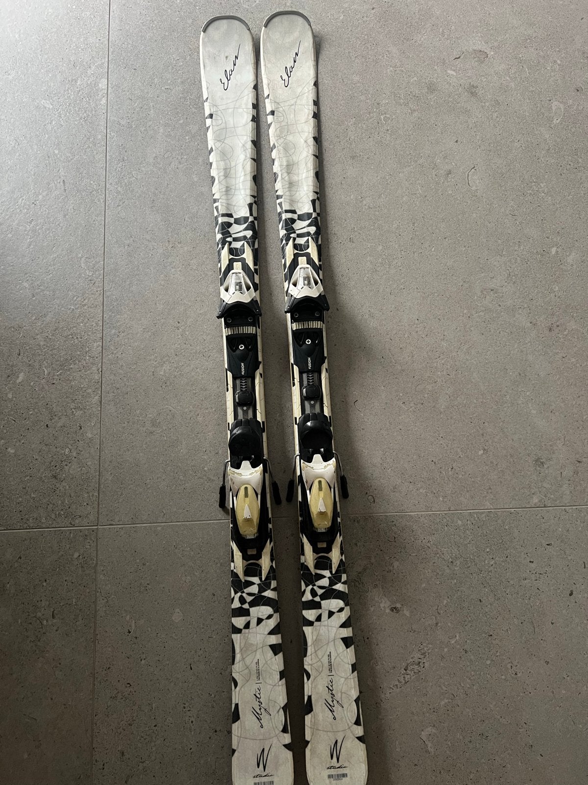 Elan Mystic dames ski's 152 cm - Gebruikt, 140 tot 160 cm, Gebruikt, Ophalen of Verzenden, Skiën