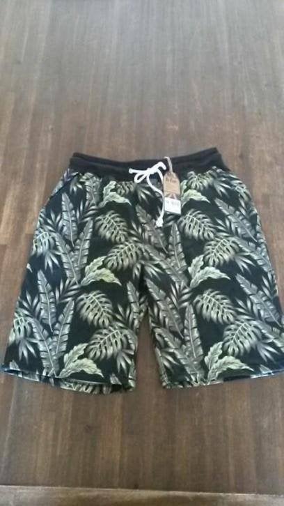 Lee Cooper korte broek / short, maat M, Overige kleuren, Maat 48/50 (M), Nieuw, Ophalen of Verzenden