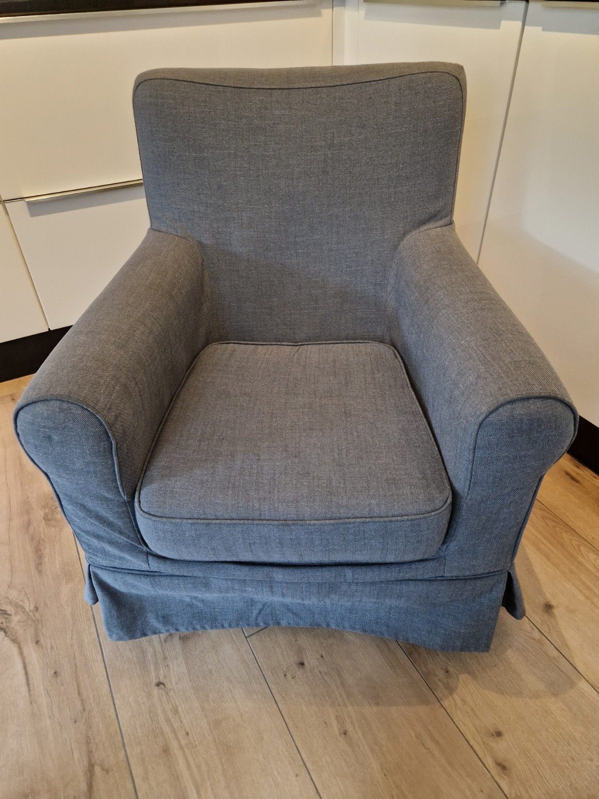2x IKEA Jennylund Fauteuil - Grijs, Afneembare Hoezen, Ophalen, Gebruikt, 75 tot 100 cm, Tijdloos, Comfortabel