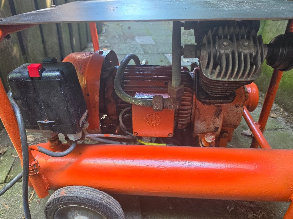 Te koop Alup Compressor 2x10L, Ophalen, Gebruikt, 6 tot 10 bar, 200 tot 400 liter/min