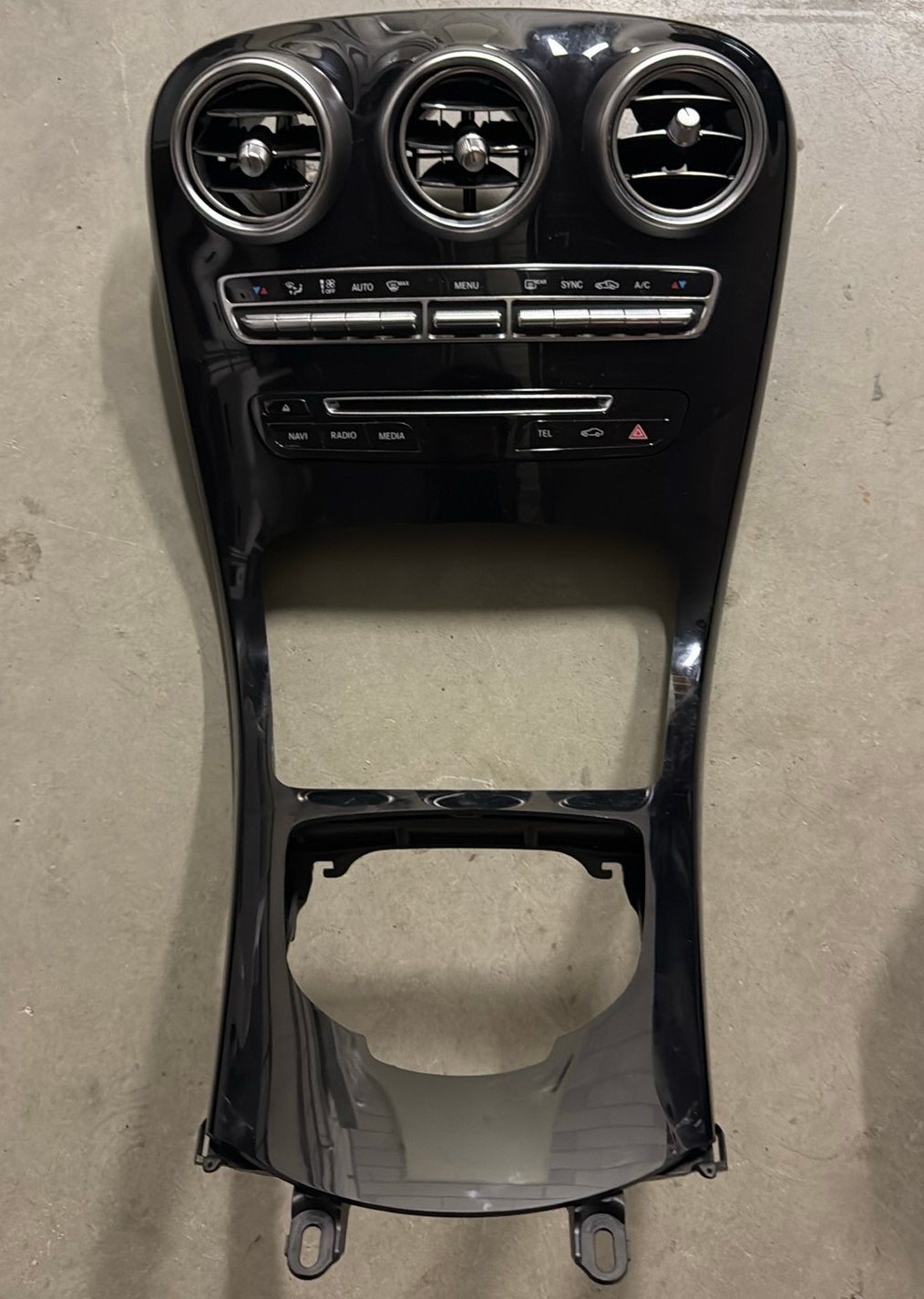 C 63 S AMG W205 MIDDENCONSOLE COMPLEET, Ophalen of Verzenden
