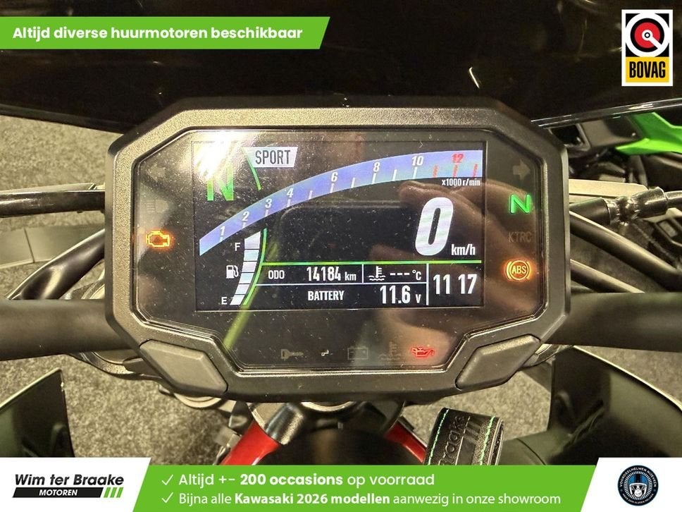 Kawasaki Z 900 ABS Performance (bj 2024) 14,184 km, Motoren, 4 cilinders, Motorrijbewijs A, 948 cc, Bedrijf