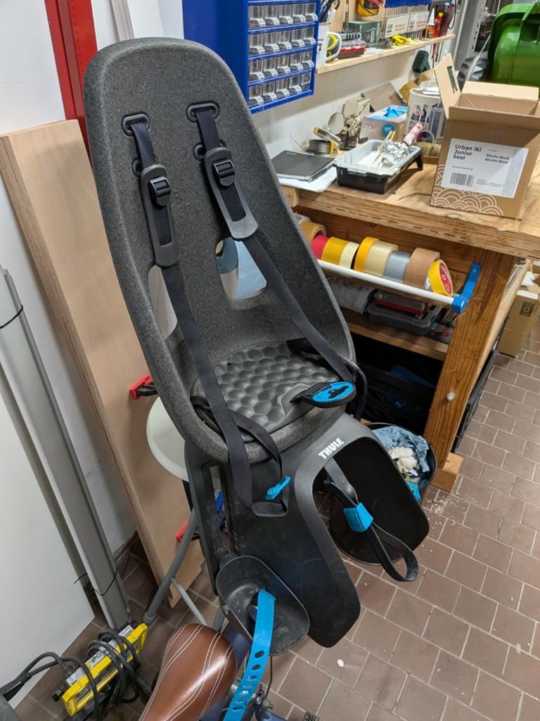 Thule Yepp 2 Maxi achterzitje, Fietsen en Brommers, Fietsaccessoires | Fietsstoeltjes, Ophalen