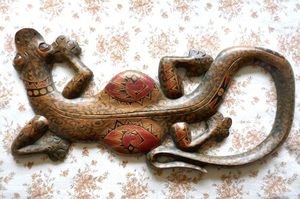 Gekko van hout wanddecoratie, 44 cm, Hout, Ophalen of Verzenden, Zo goed als nieuw