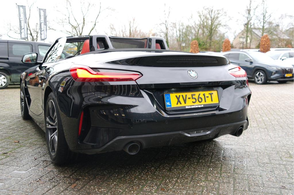 BMW Z4 Roadster sDrive20i High Executive M-Sport | NL-Auto |, 1998 cc, Achterwielaandrijving, Gebruikt, Euro 6