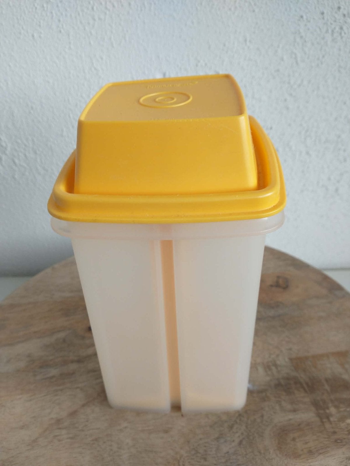 Tupperware augurken pot - Handige bewaarpot, Gebruikt, Zuurpot, Geel, Ophalen of Verzenden