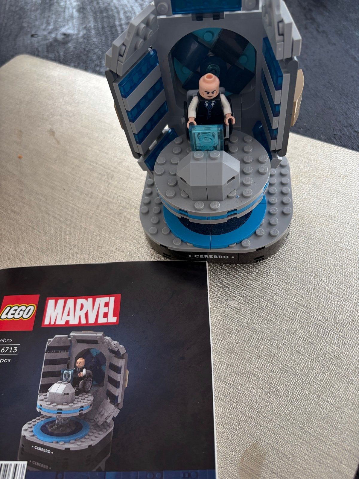 LEGO Marvel Cerebro met Professor X Minifiguur, Marvel, Lego, Ophalen of Verzenden, Zo goed als nieuw