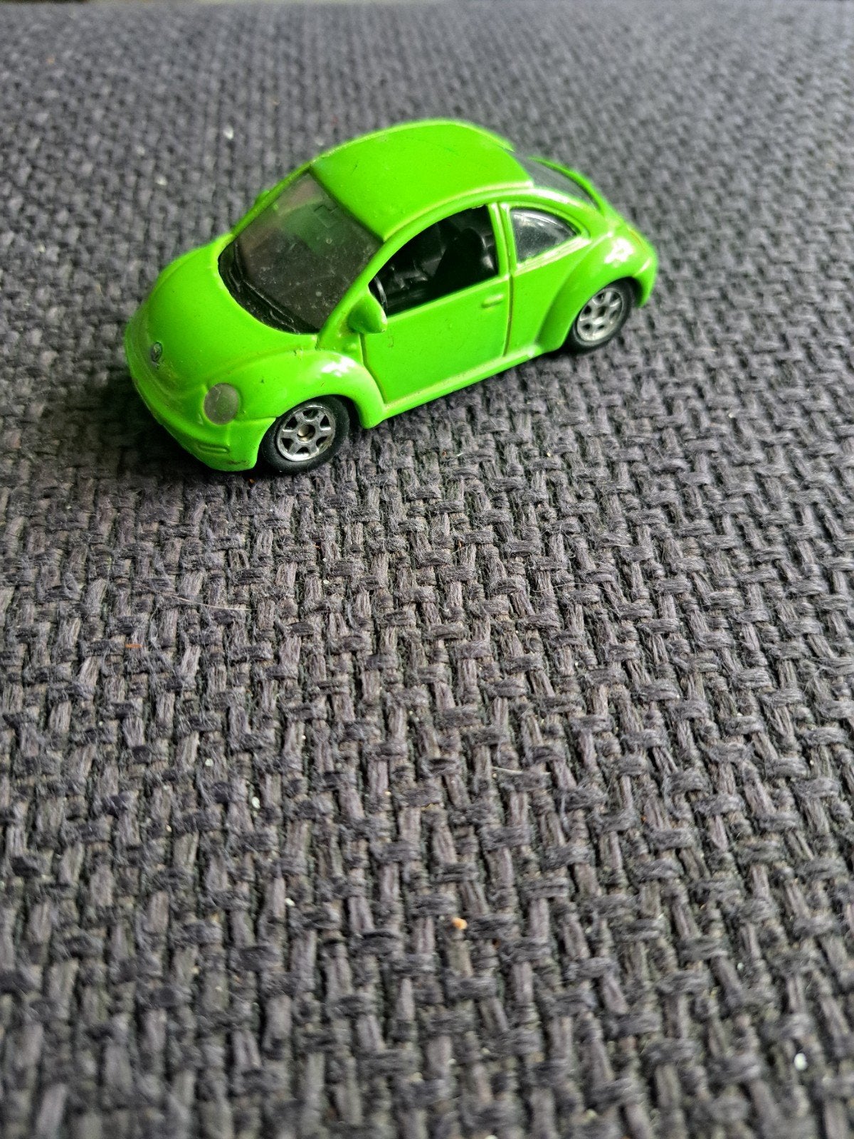 Welly model vw beetle, Hobby en Vrije tijd, Modelauto's | Overige schalen, Gebruikt, Auto, Ophalen of Verzenden, N.b