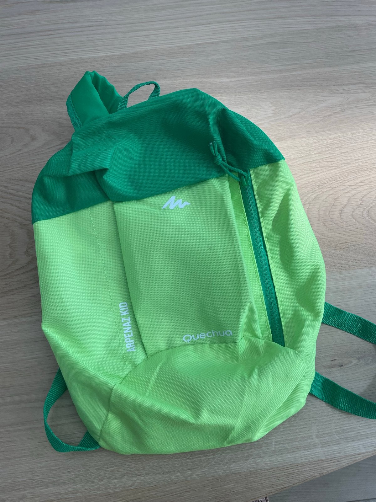 Kleine kinderrugzak Decathlon Quechua Arpenaz Kid, Overige merken, Minder dan 30 cm, Ophalen of Verzenden, Minder dan 25 cm