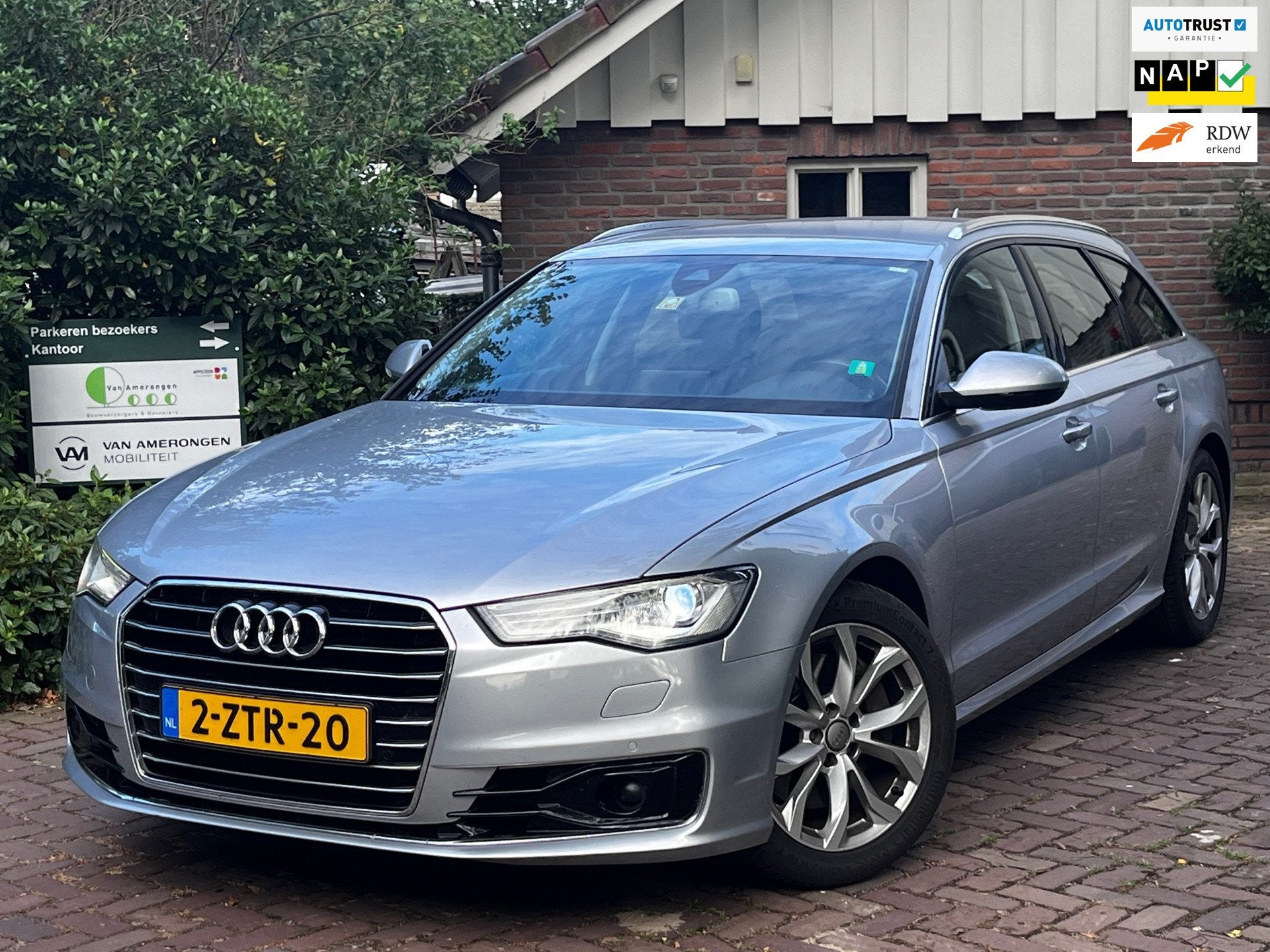 Audi A6 Avant 2.0 TFSI 252 PK Facelift | ACC | Camera | Trek, Auto's, Gebruikt, Euro 6, 4 cilinders, Origineel Nederlands