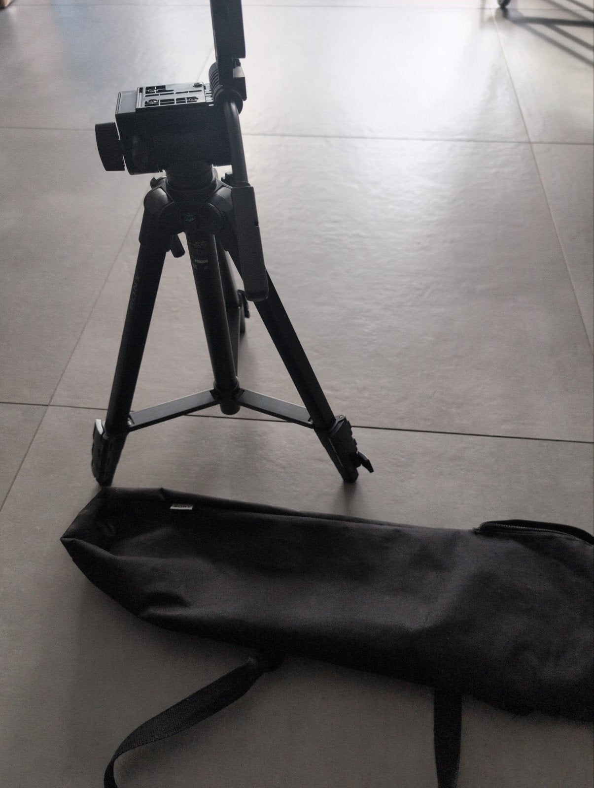 Manfrotto Compact Action Statief met Balhoofd en Tas, Met balhoofd, Zo goed als nieuw, 150 tot 175 cm, Manfrotto