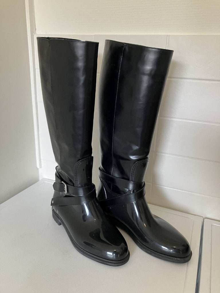 Paul Noyen regenlaars dames zwart mt. 40, Kleding | Dames, Schoenen, Zwart, Ophalen of Verzenden, Regenlaarzen, Zo goed als nieuw