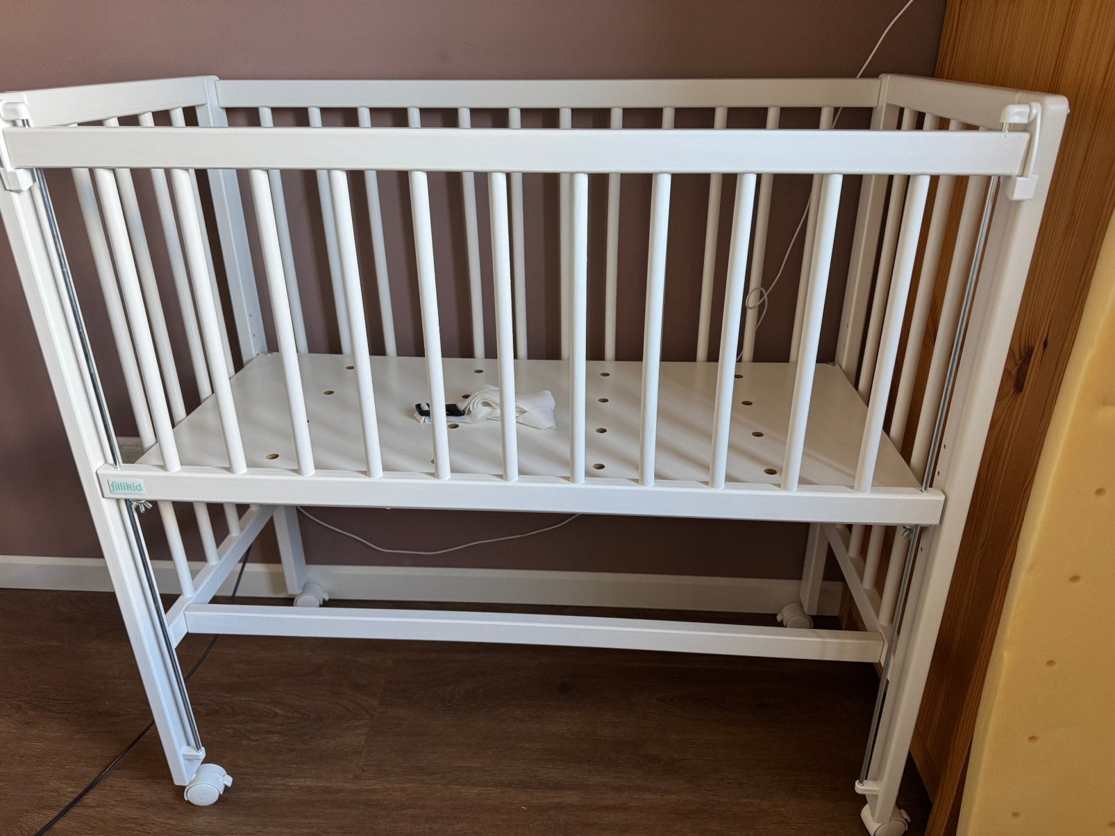 Filikid co-sleeper incl. Matrasje (90x40), Kinderen en Baby's, Babywiegjes en Ledikanten, Ophalen, Zo goed als nieuw, Wieg
