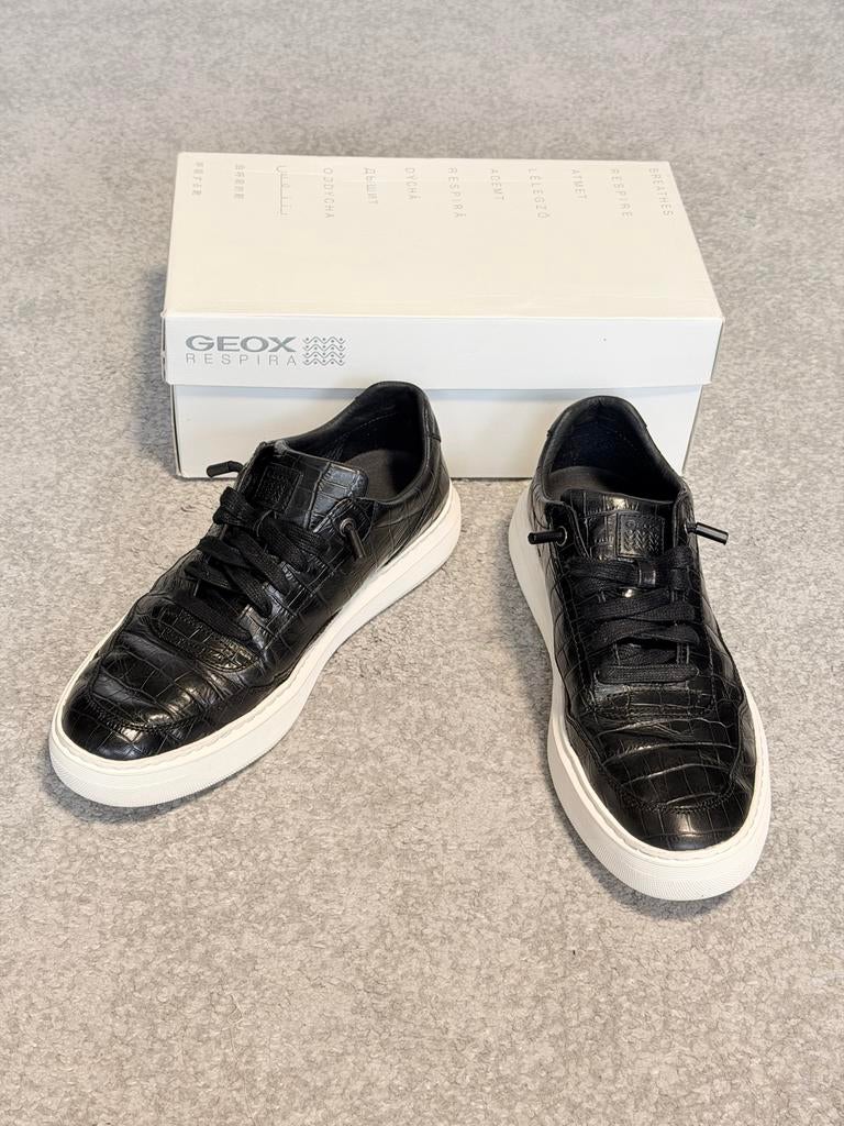 Heren sneakers GEOX maat 46 - Zwart met witte zool, Kleding | Heren, Schoenen, Zwart, Ophalen of Verzenden, Sneakers of Gympen