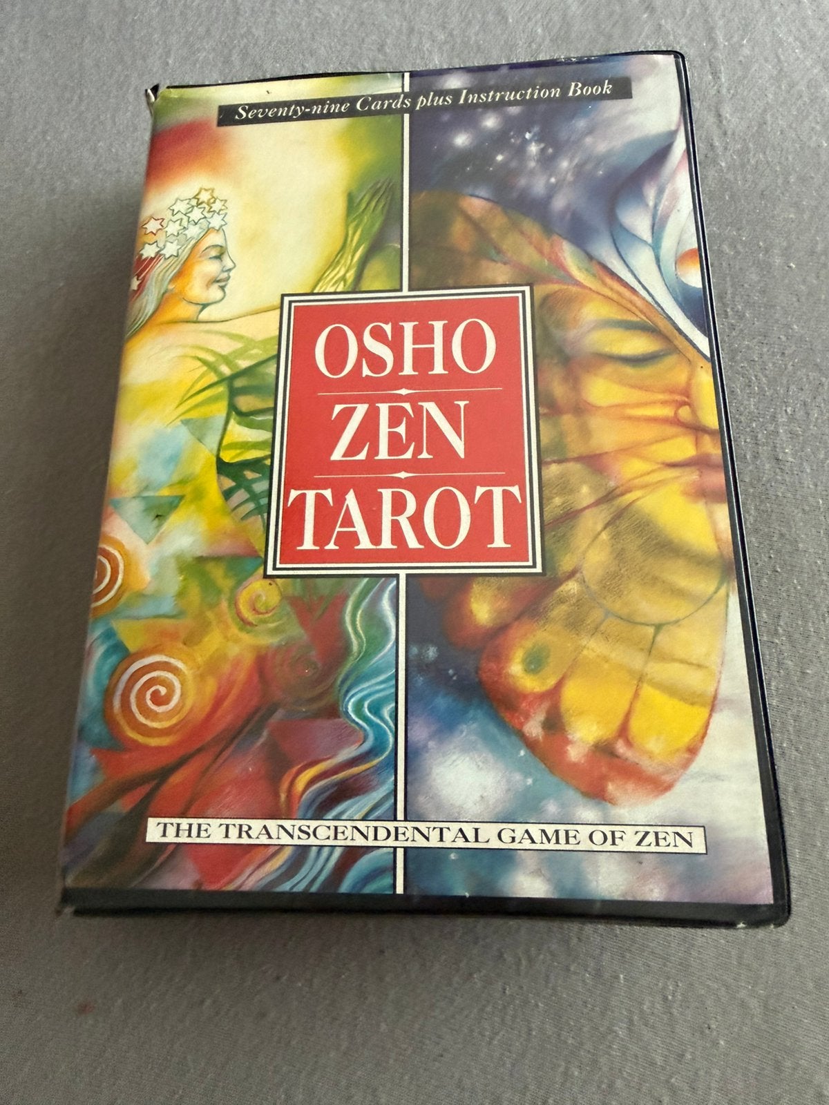 Osho Zen Tarot (Engels) box met boekje+79 kaarten, Boeken, Ophalen of Verzenden, Zo goed als nieuw, Tarot of Kaarten leggen, Overige typen