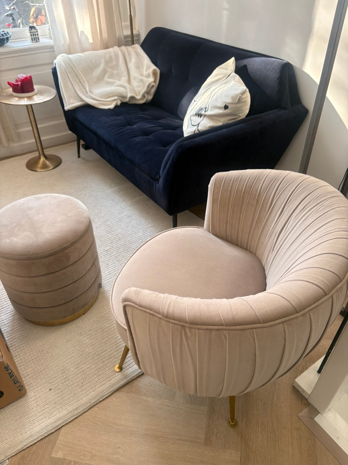 SKLUM Velvet armchair Alima Grey – taupe – cool, Ophalen, Zo goed als nieuw, Eenpersoons, Minder dan 150 cm