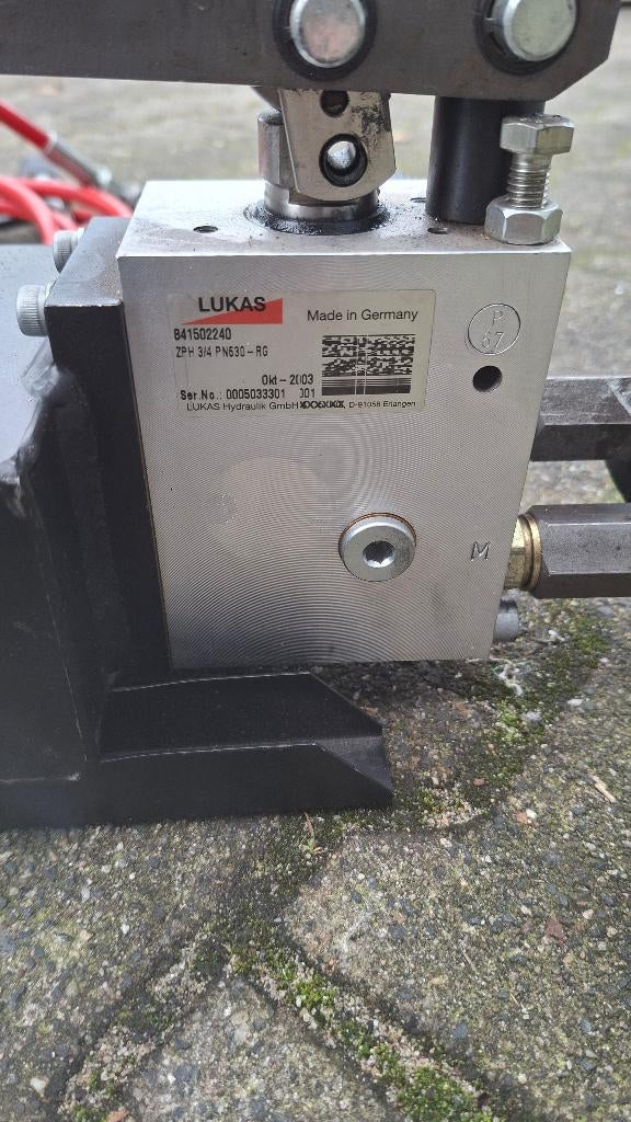 Lukas hydraulische handpomp redgereedschap brandweer., Ophalen, ., Zo goed als nieuw, .
