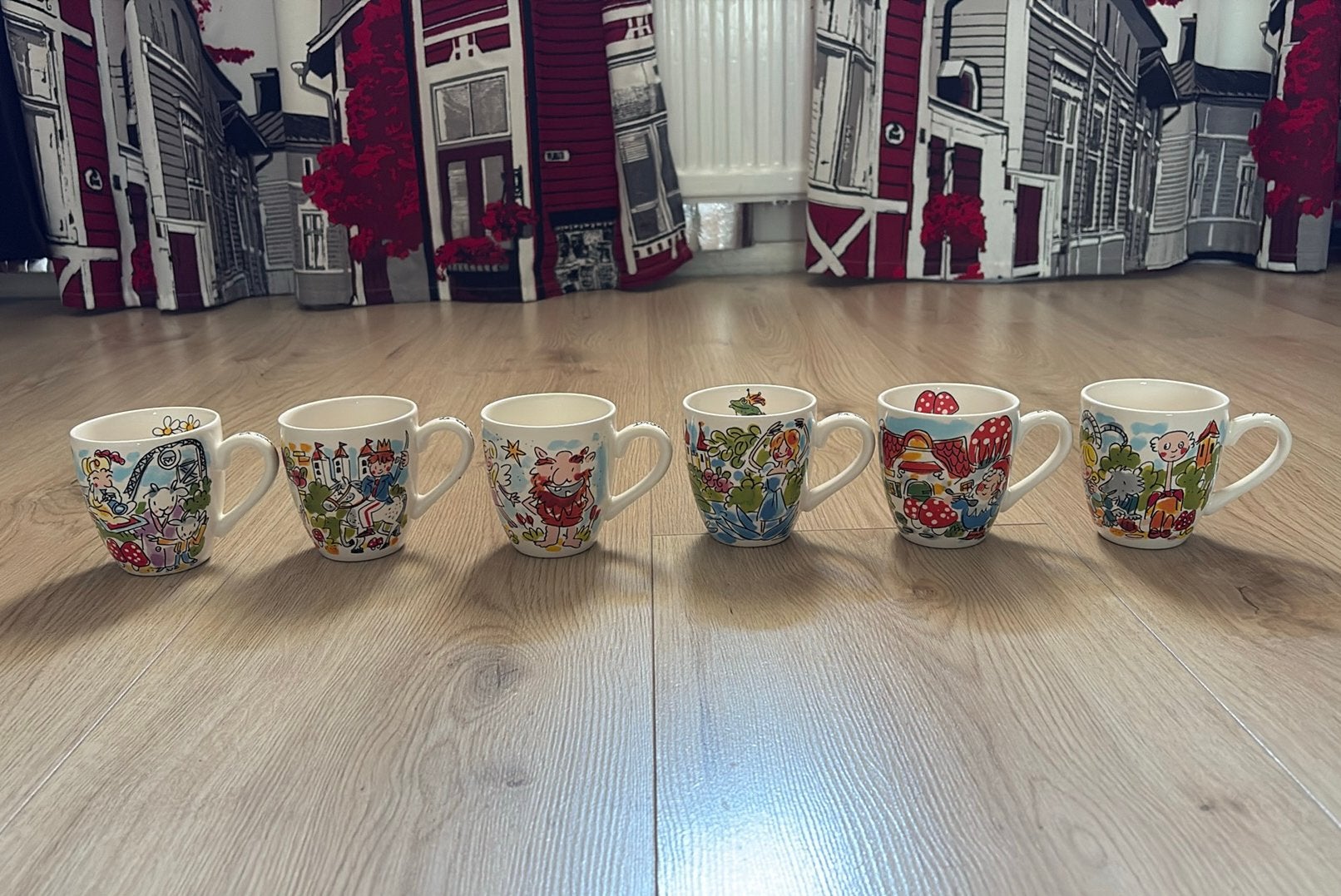 Efteling Blond Amsterdam koffiekopjes, Huis en Inrichting, Keuken | Servies, Ophalen of Verzenden, Zo goed als nieuw, Overige stijlen