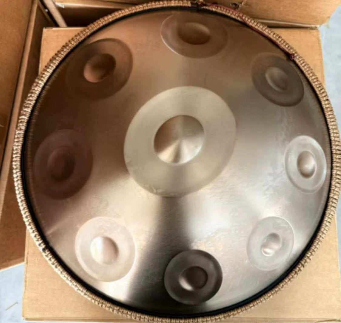 Goudkleurige Handpan - 56 cm diameter groot - 9 tonen, Ophalen of Verzenden, Nieuw, Melodische percussie