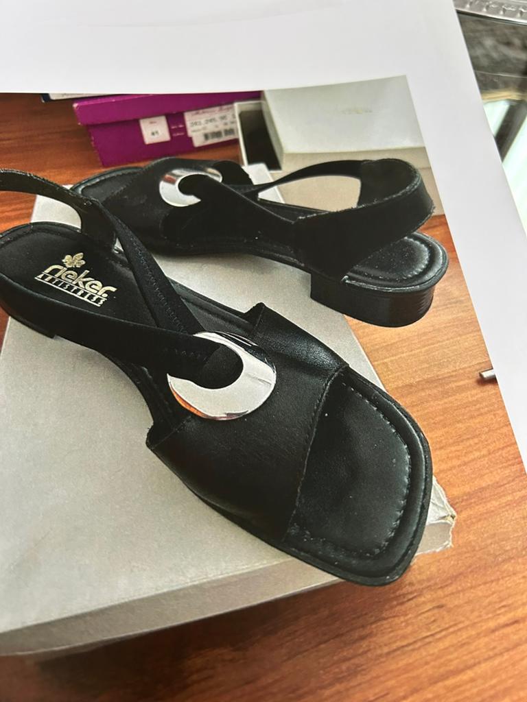 Rieker zwart danes schoenen, Kleding | Dames, Schoenen, Ophalen, Zo goed als nieuw, Zwart, Sneakers of Gympen