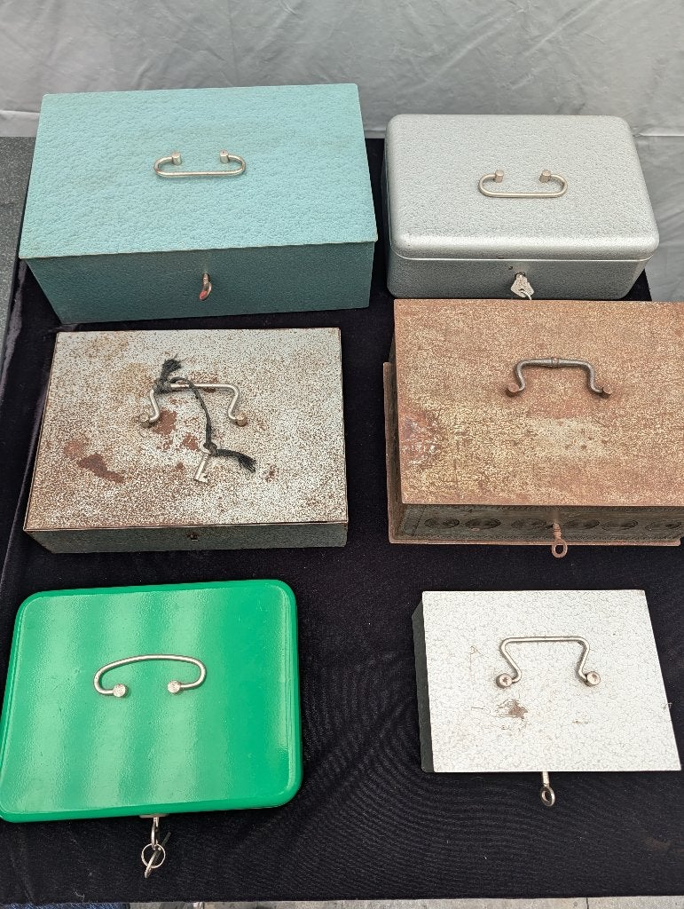 Set van 6 Vintage Geldkistjes met Sleutels, Ophalen of Verzenden, Gebruikt, Brandkast